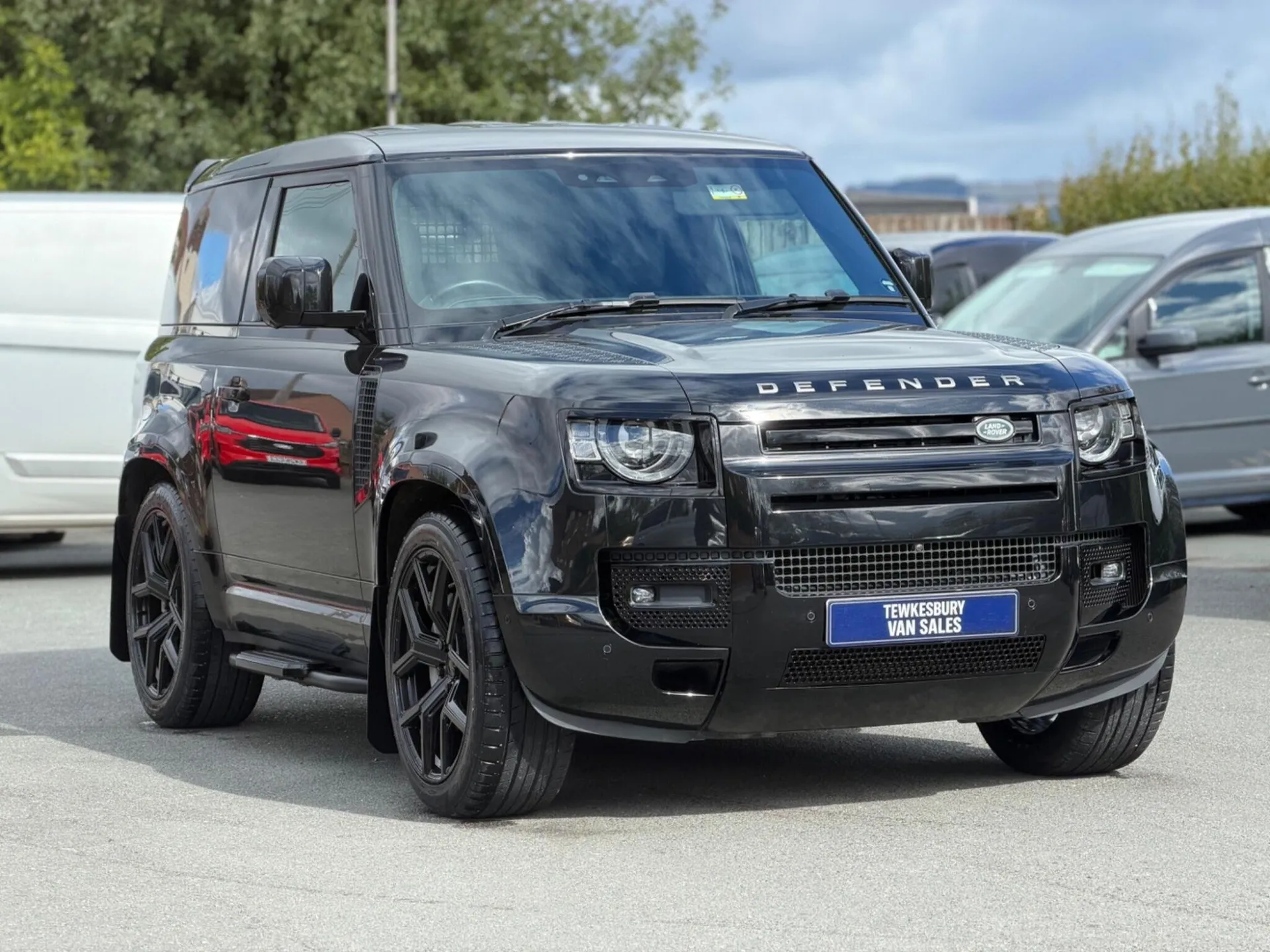 Land Rover Defender