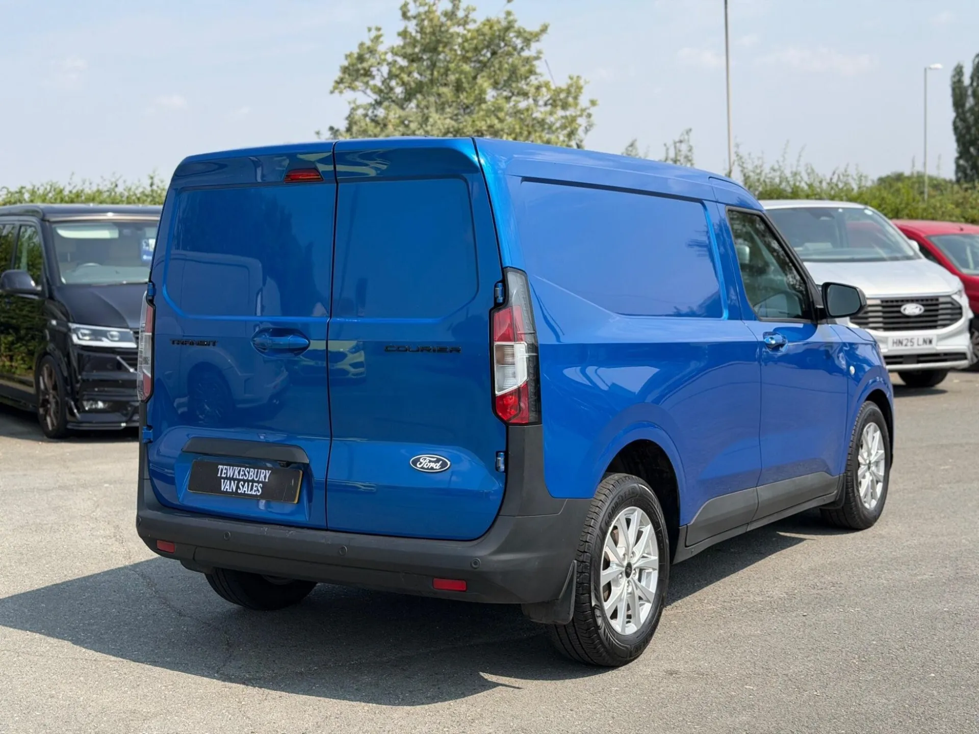 Ford Transit Courier