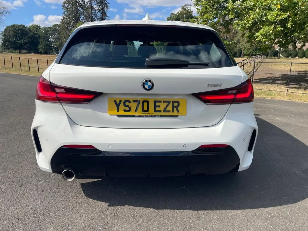 BMW 118