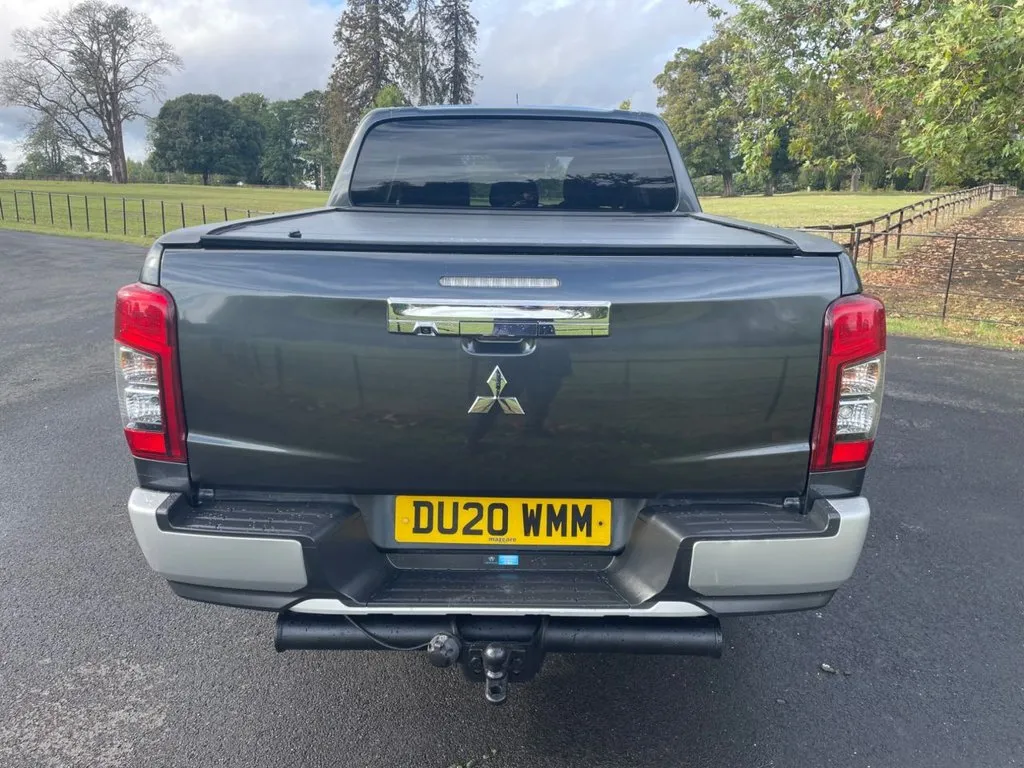 Mitsubishi L200